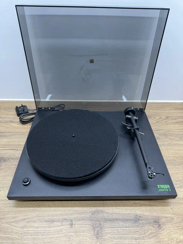 Rega planar turntable - planar, 2