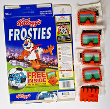 2005 Kelloggs Cereal Frosties Football Training Kit Set & Packet