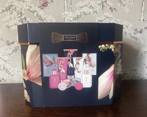 Brand new ted baker london - new,