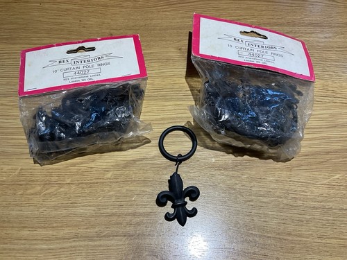 Black fleur lis - black,