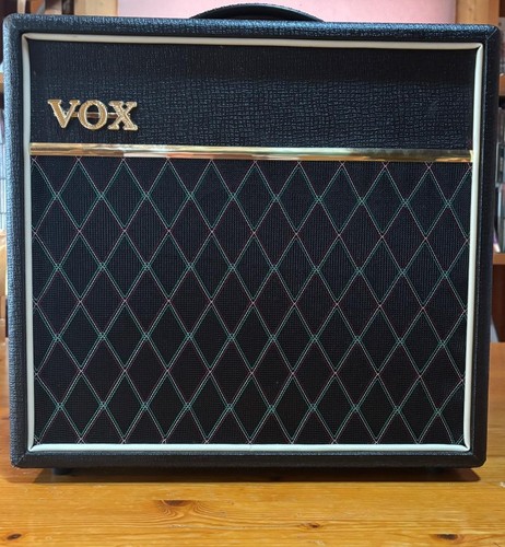 Vox guitar amplifier - guitar, black