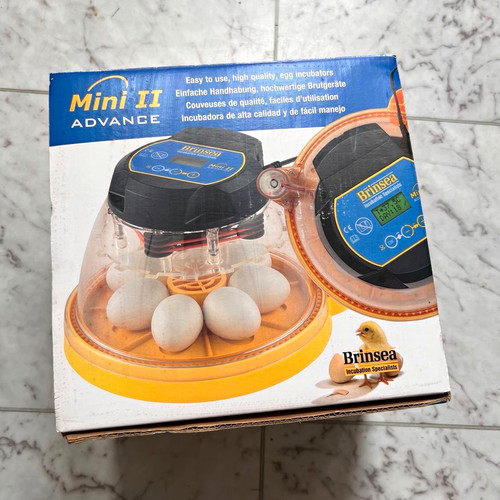 Brinsea mini advance - advance, egg