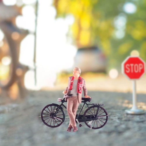 Gentleman doll bike resin - gentleman,