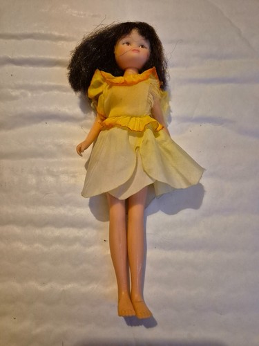 Vintage 1983 hornby flower - 6",