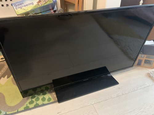 Panasonic viera 40c300b - viera, 40"