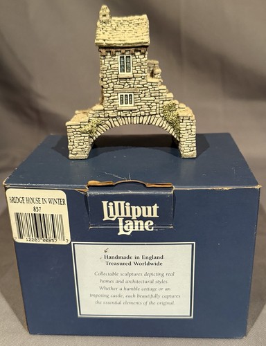 Lilliput lane bridge house - lane,