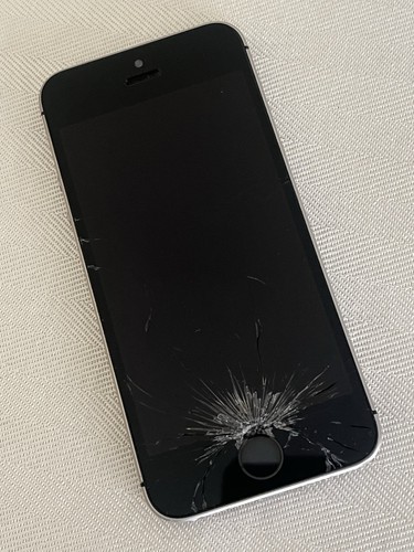 Apple iphone 2017 1st - se,