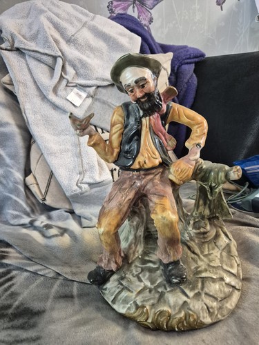 Capodimonte vintage figure - capodimonte,