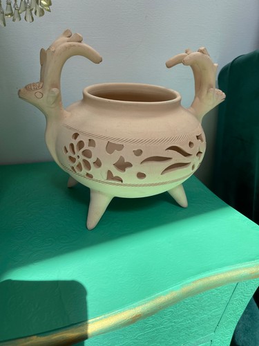 Terracotta pot urn handmade - /,