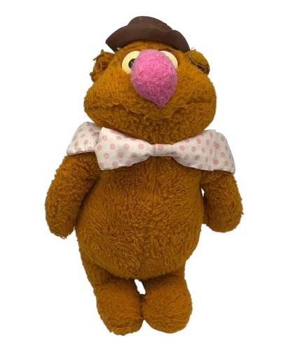 Vintage 1976 fozzie bear - vintage,