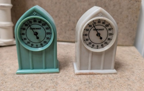 Thermoclock bakelite dashboard - thermoclock,