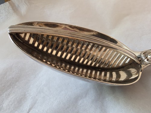 Large sterling silver - silver, gravy