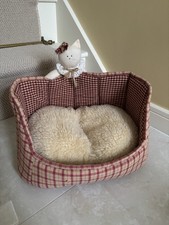 Country cottage style cute - country,