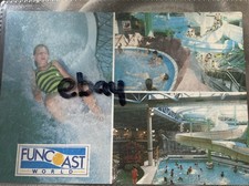 BUTLINS SKEGNESS FUNCOAST WORLD POSTCARD UNUSED MULTI VIEW OF INDOOR SWIMMING