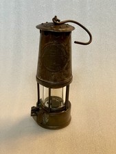 🌟 Eccles Protector Lamp