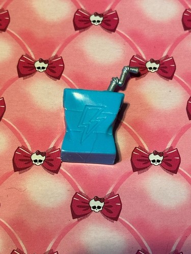 Monster high doll - high, accessories