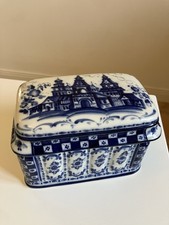 Gzhel Russian ceramic