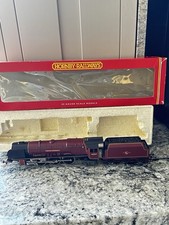 Hornby R2041 Duchess Class 4-6-2 Loco BR Maroon 'City of Liverpool'