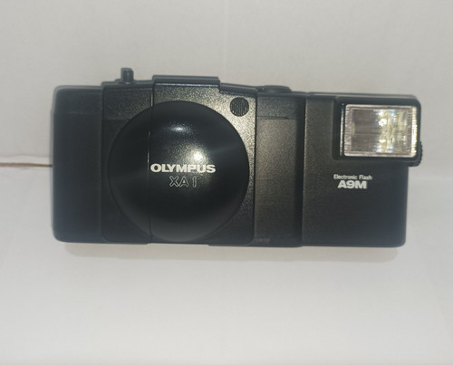 Olympus xa1 point - point, shoot