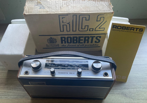 Roberts ric2 band radio - ric2, am