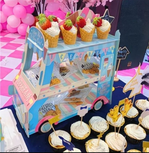 Tier ice cream truck cupcake - ice,