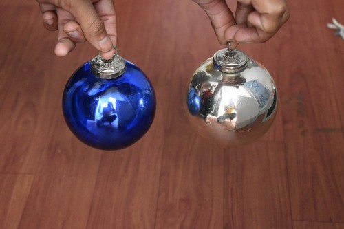 Vtg kugel blue silver glass - n,