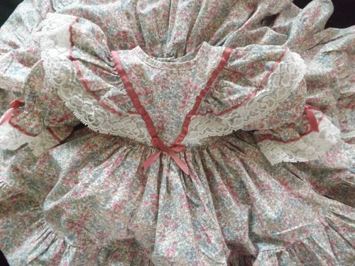 Romany spanish style puff - romany,