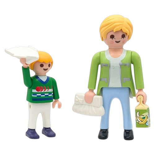 Playmobil lot figures - 2,