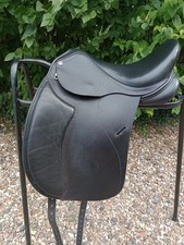 Cavaletti Adjustable Black Dressage Saddle 15.5"