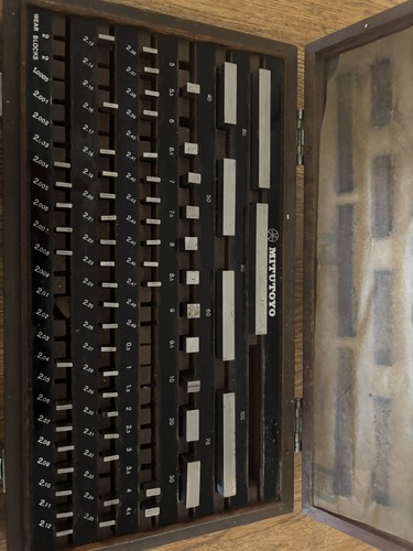 Mitutoyo gauge block set - mitutoyo, (