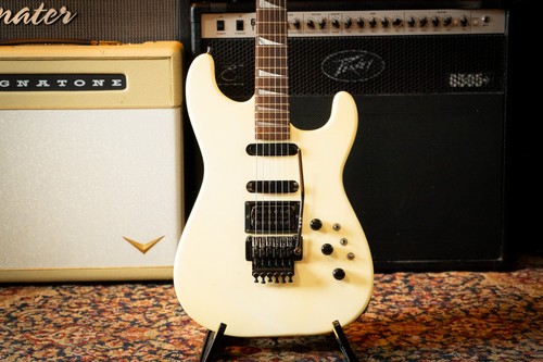 Charvel model 1988 - 4, –