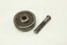 Vtg antique Singer treadle sewing machine base frame wheel roller w/ pin axle
