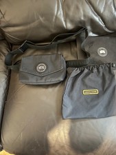 CANADA GOOSE Mini Pouch. 