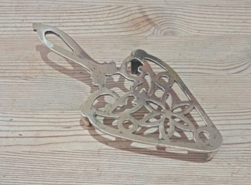 Substantial brass trivet - substantial,