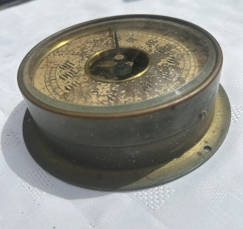 Vintage large dial brass - 6”,