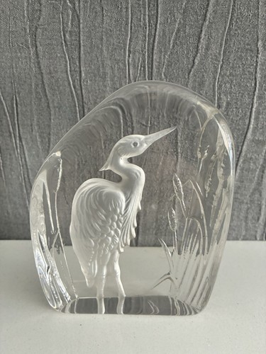 Engraved glass heron - engraved,