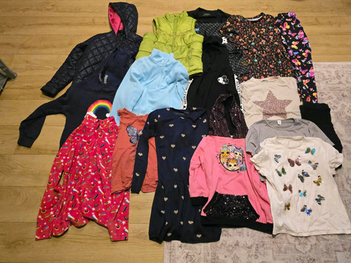 Girls clothing bundle age - (65),