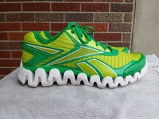 Men's sz 11 Reebok Zig Tech