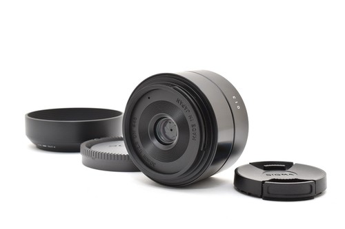 Sigma 30mm art - dn, lens