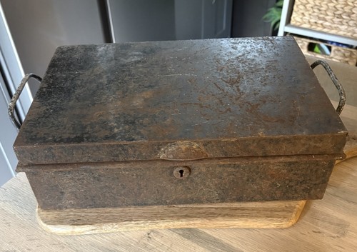 Vintage deed box - vintage,