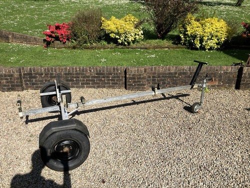 Road trailer for dinghy - road,