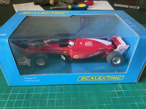 Scalextric c3958 stallion - stallion, f1