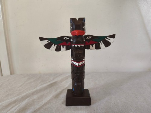 Authentic alaska craft - alaska, totem