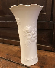 Vintage AK Kaiser Porcelain