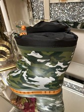 Mountain Warehouse Wellies