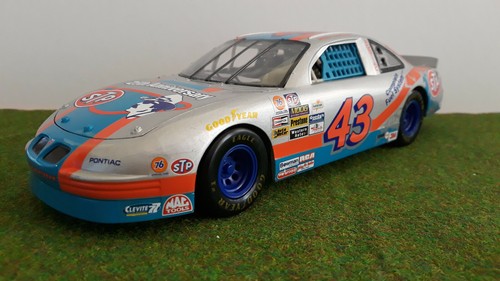 Pontiac richard petty stp - 43,