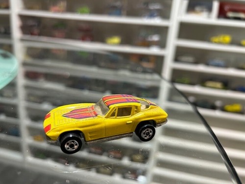 1979 hot wheels corvette - hot,