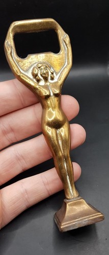 Vintage nude lady - -,