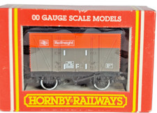 Hornby R117 Ventilated Van VEA