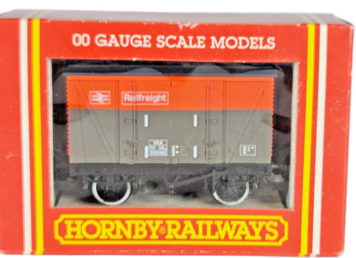 Hornby r117 ventilated - r117, van